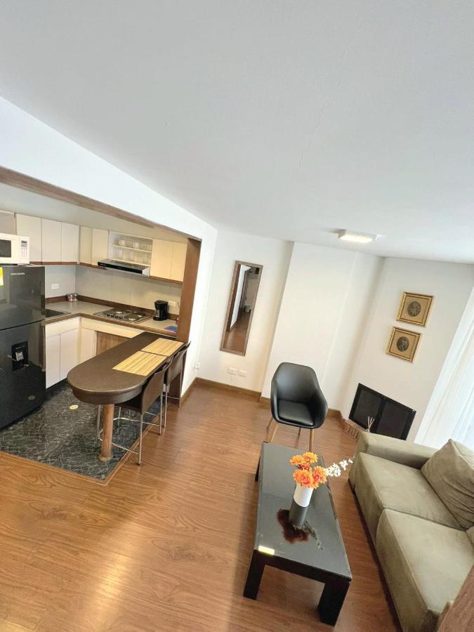 Acogedor Apartasuite Cerca Al Parque De La 93 Bogotá Extérieur photo