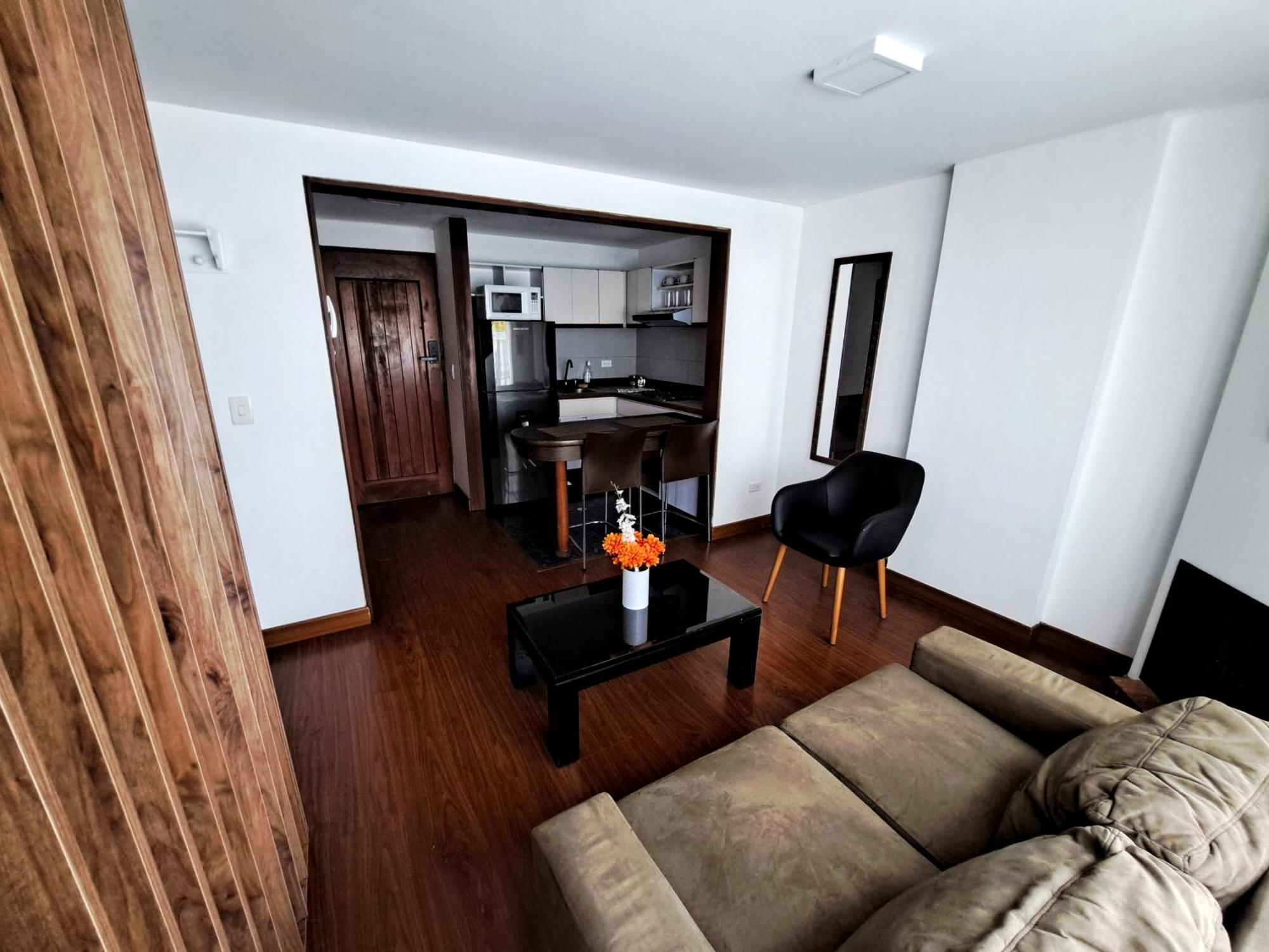 Acogedor Apartasuite Cerca Al Parque De La 93 Bogotá Extérieur photo